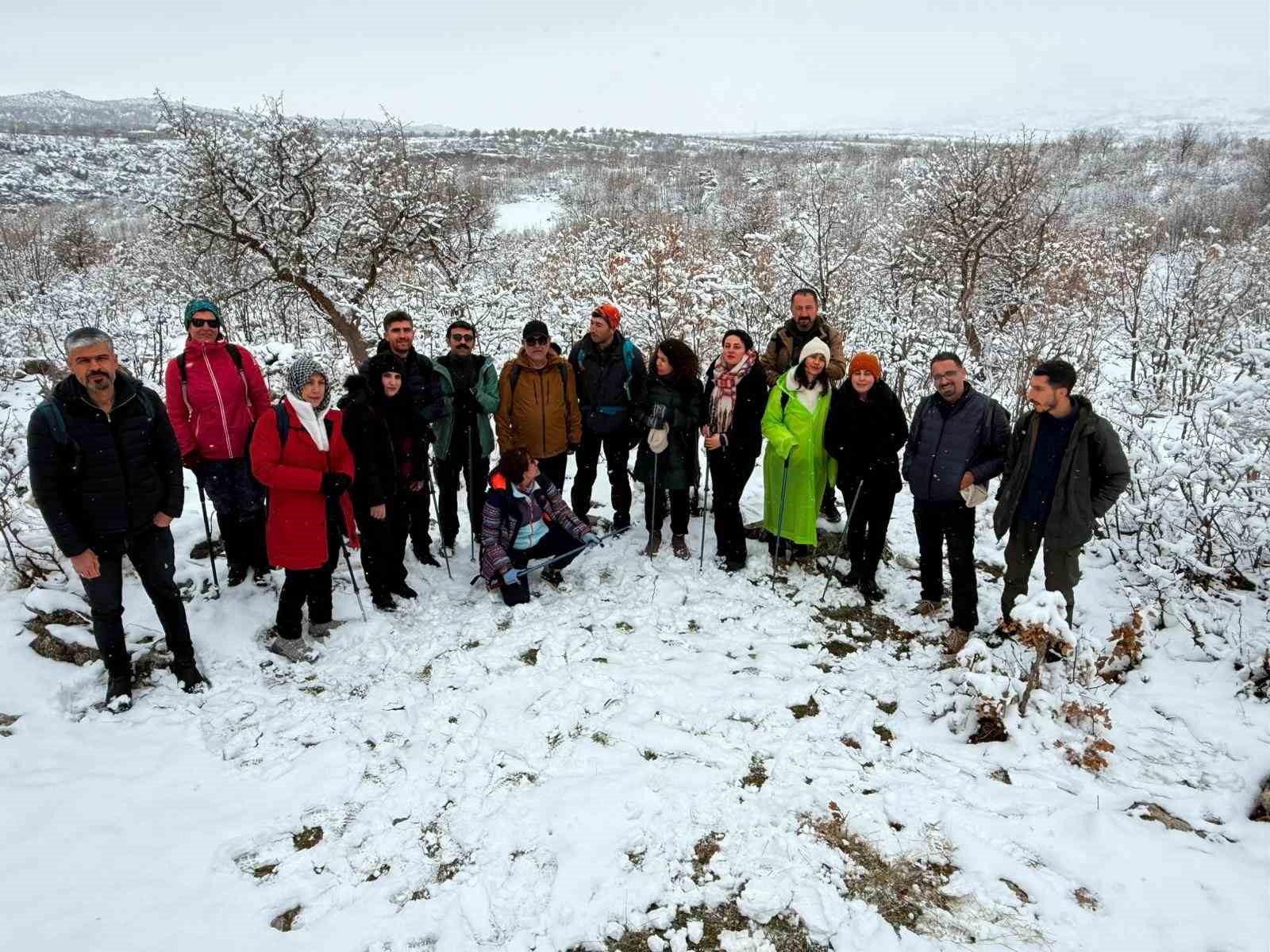 Dicle’de doğa tutkunlarının yeni gözdesi: Bawkan Vadisi ve şelaleleri
