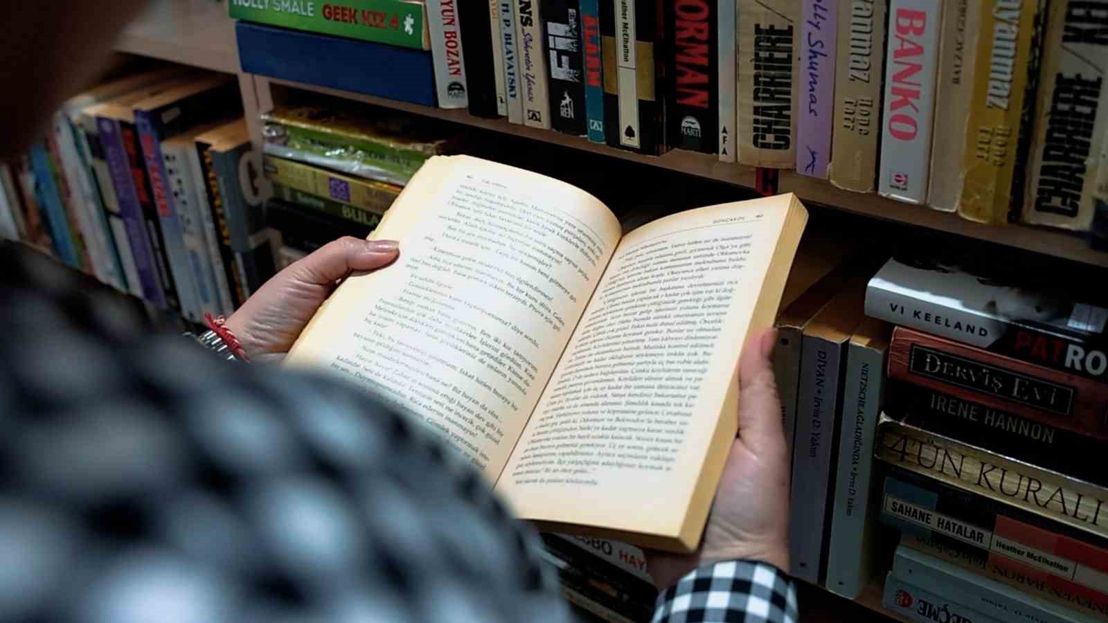 Didim Belediyesi Halk Kütüphanesi gençlerin buluşma merkezi oldu
Didim Belediyesi Halk Kütüphanesi gençlerin buluşma merkezi oldu