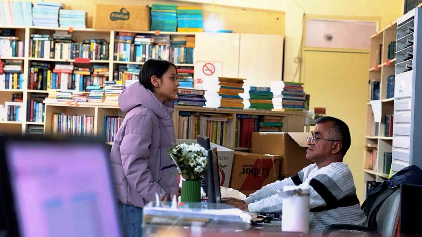 Didim Belediyesi Halk Kütüphanesi gençlerin buluşma merkezi oldu
Didim Belediyesi Halk Kütüphanesi gençlerin buluşma merkezi oldu