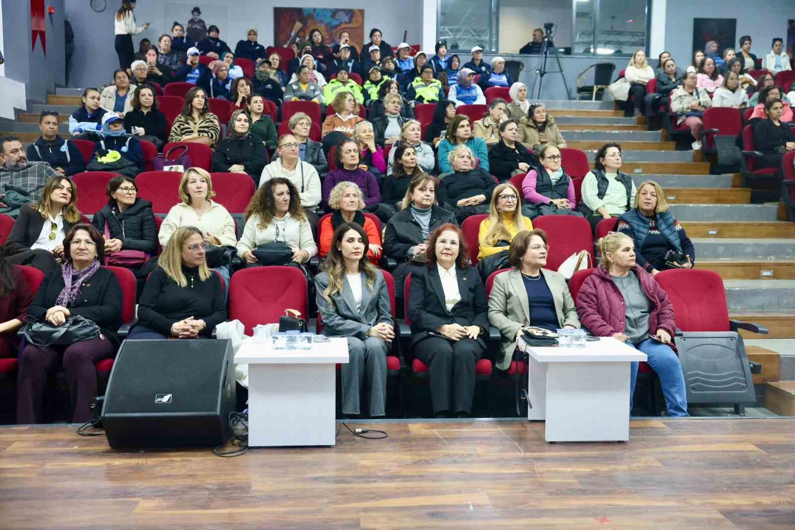 Didim Belediyesi’nden kadın sağlına yönelik bilinçlendirme semineri
