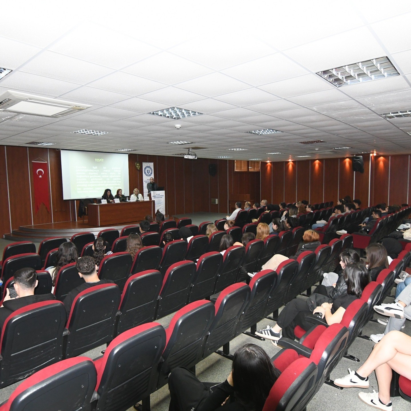 Didim MYO’da ’’ Güvende ve Farkında’’ paneli düzenlendi
