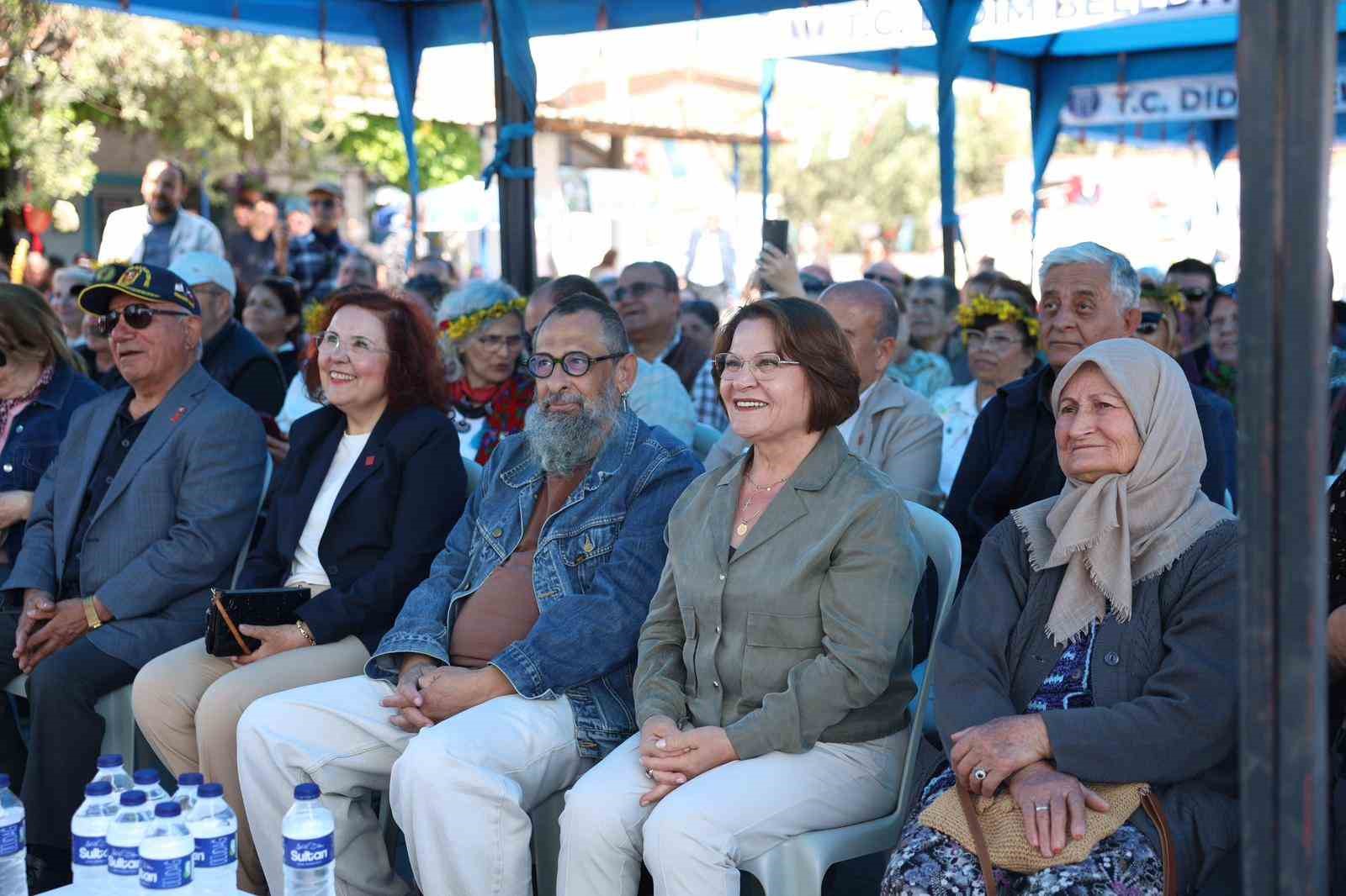 Didim’de 2. Ege Lezzetleri Festivali zengin tatlarıyla başladı
