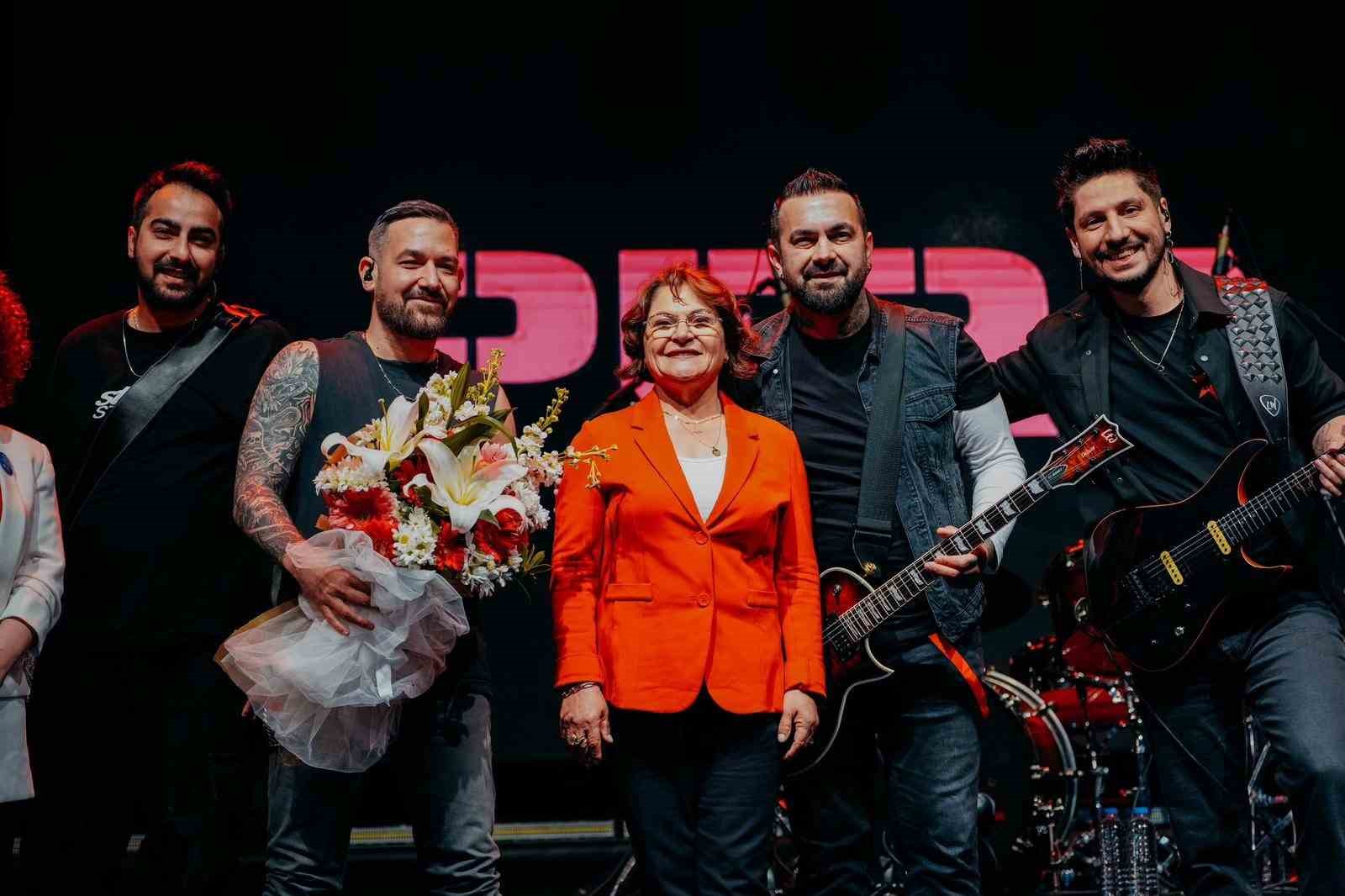 Didim’de bayram coşkusu sokaklara taştı
