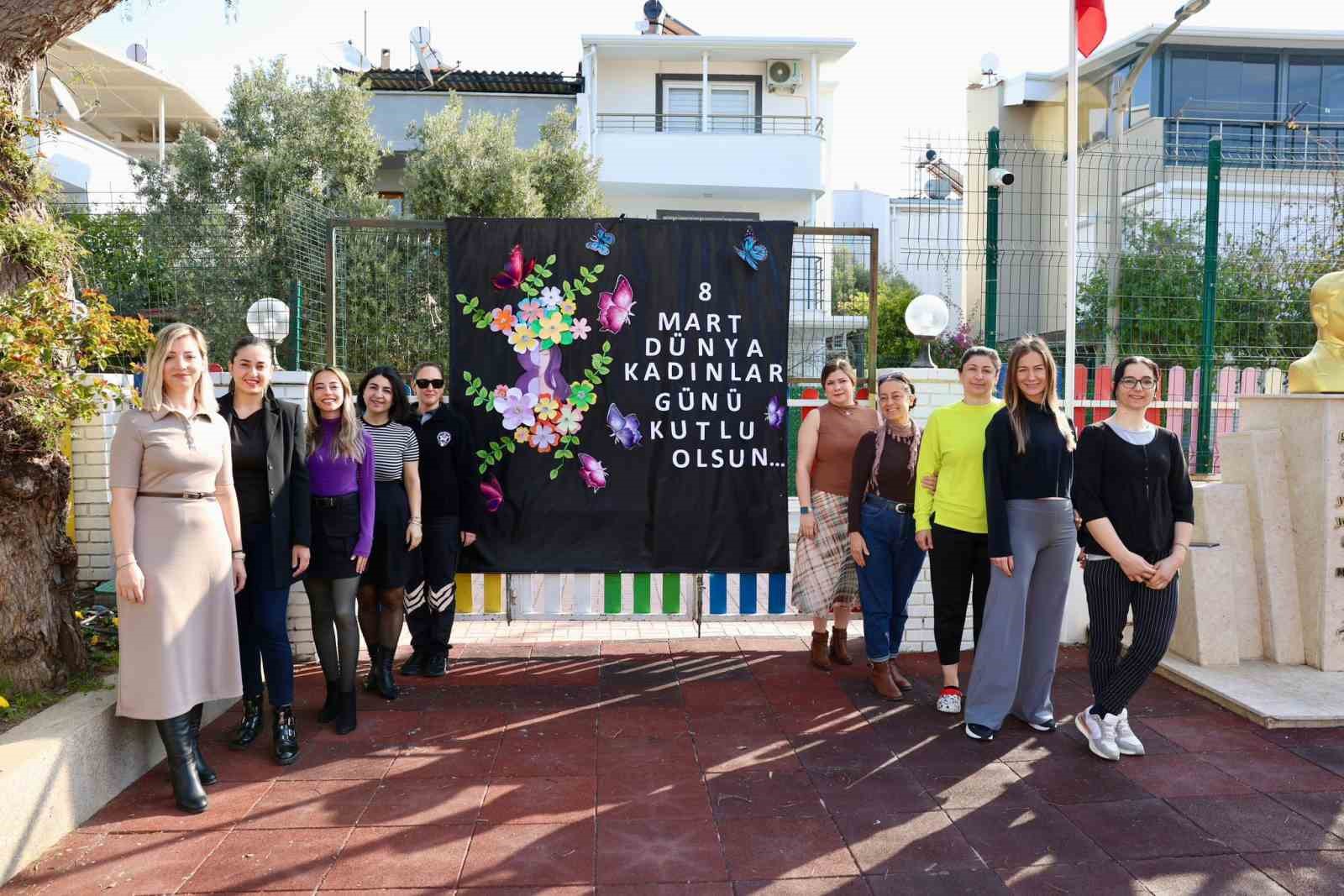 Didim’de miniklerden Kadınlar Günü’ne renkli dokunuş
