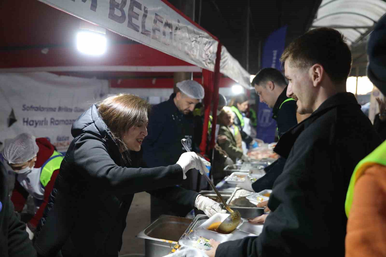 Didim’de vatandaşlar Ramazan şenliğinde bir araya geldi
