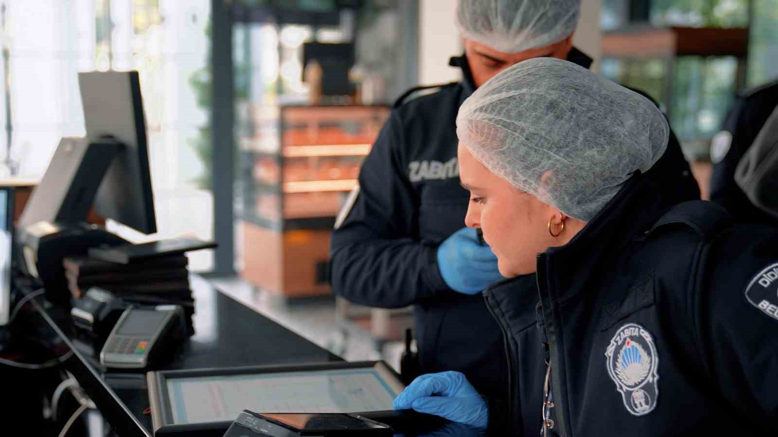 Didim’de zabıta ekipleri denetimlerine ara vermeden devam ediyor
