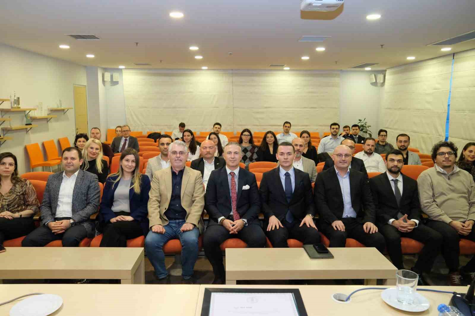 Dijital çağda rekabetin anahtarı: CIO gibi düşünmek
