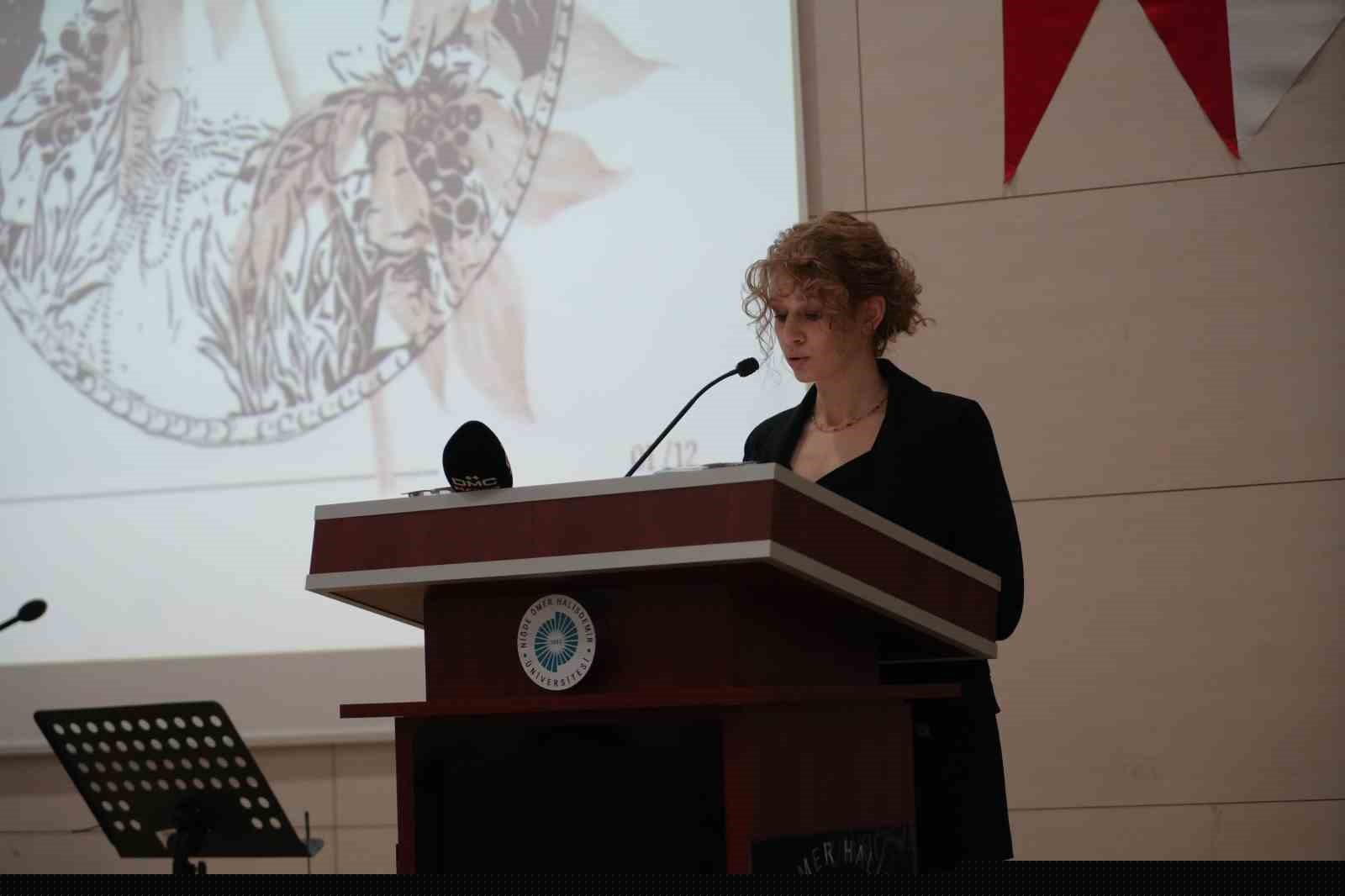 Dijital dünyada kadının görünürlüğü tartışıldı
