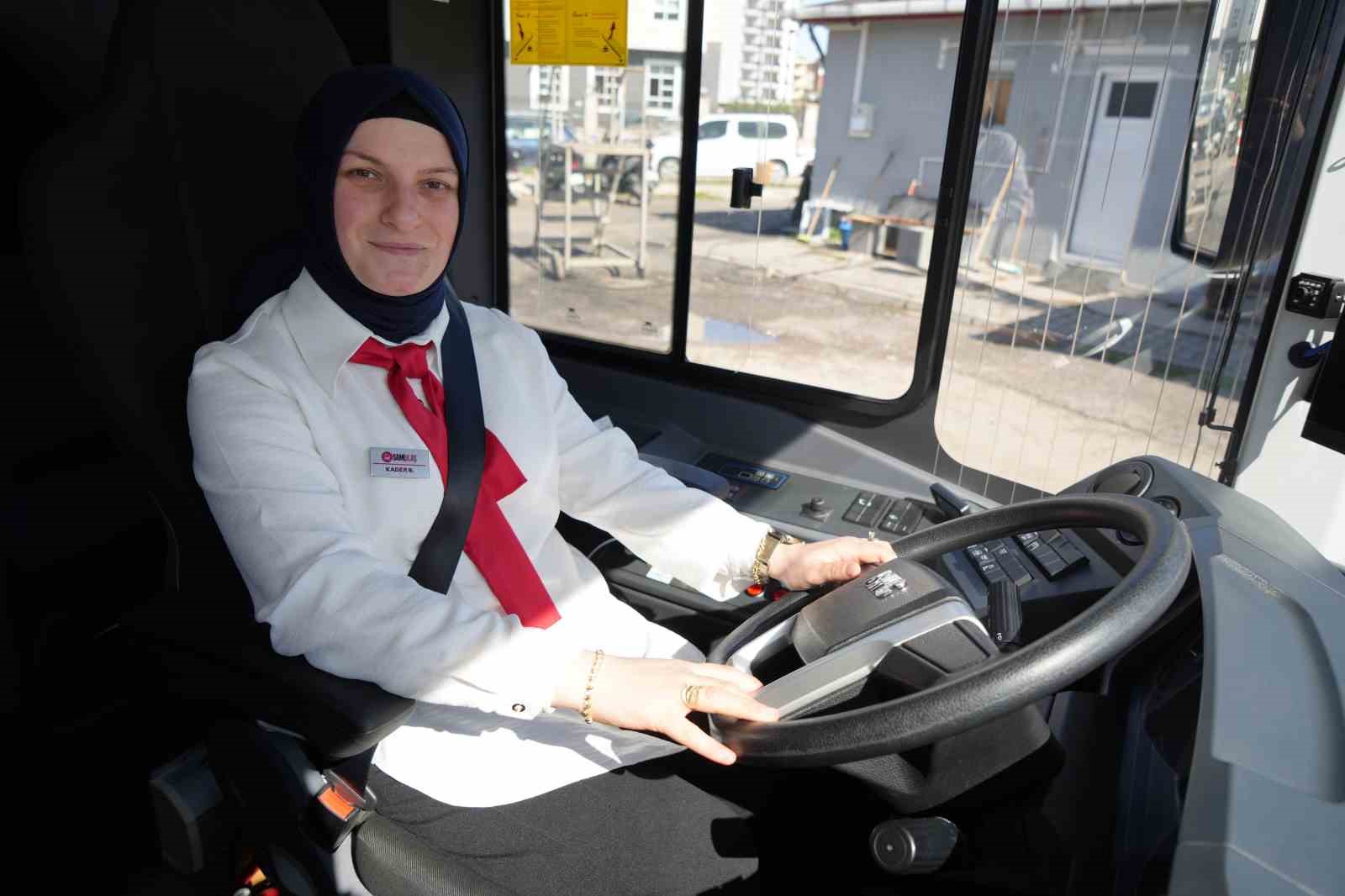 Direksiyonda kadın gücü: Samsun’da yolcuları kadın şoförler taşıyor
