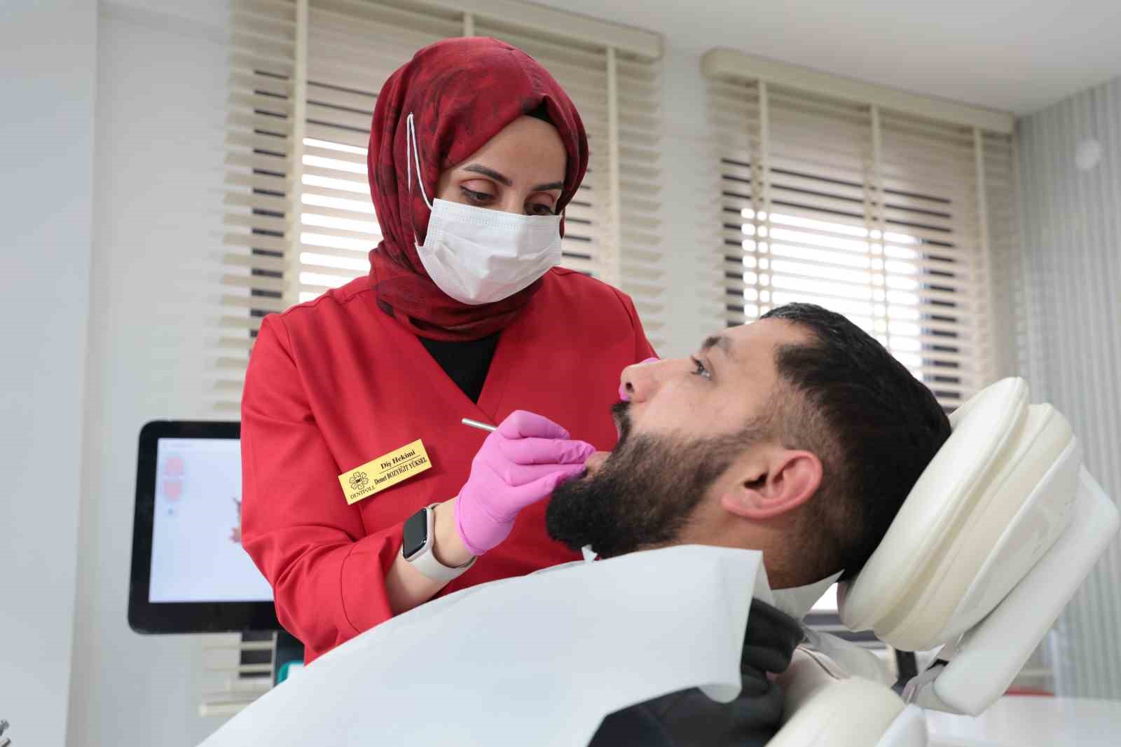 Diş hekiminden uyarı, iftardan sahura bardak bardak çay içenler dikkat
