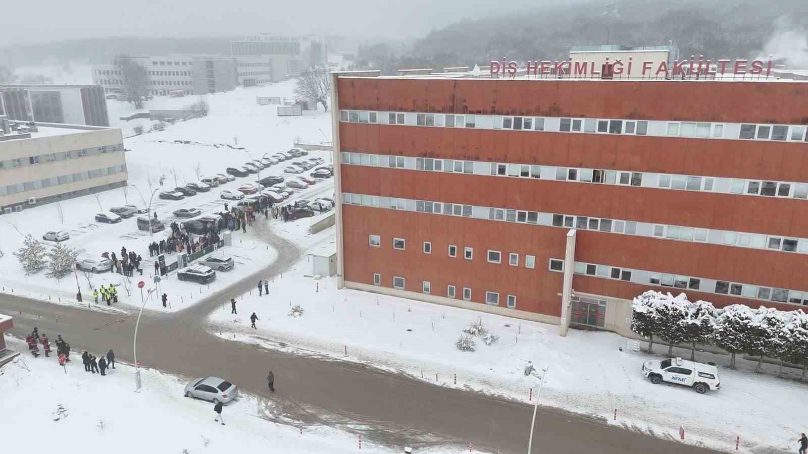 Diş Hekimliği Fakültesi’nde yangın tatbikatı
