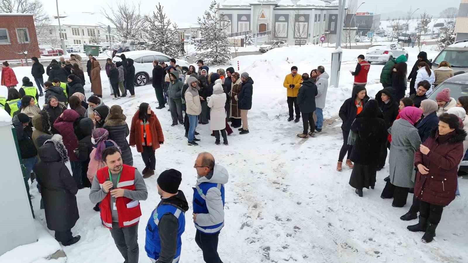 Diş Hekimliği Fakültesi’nde yangın tatbikatı
