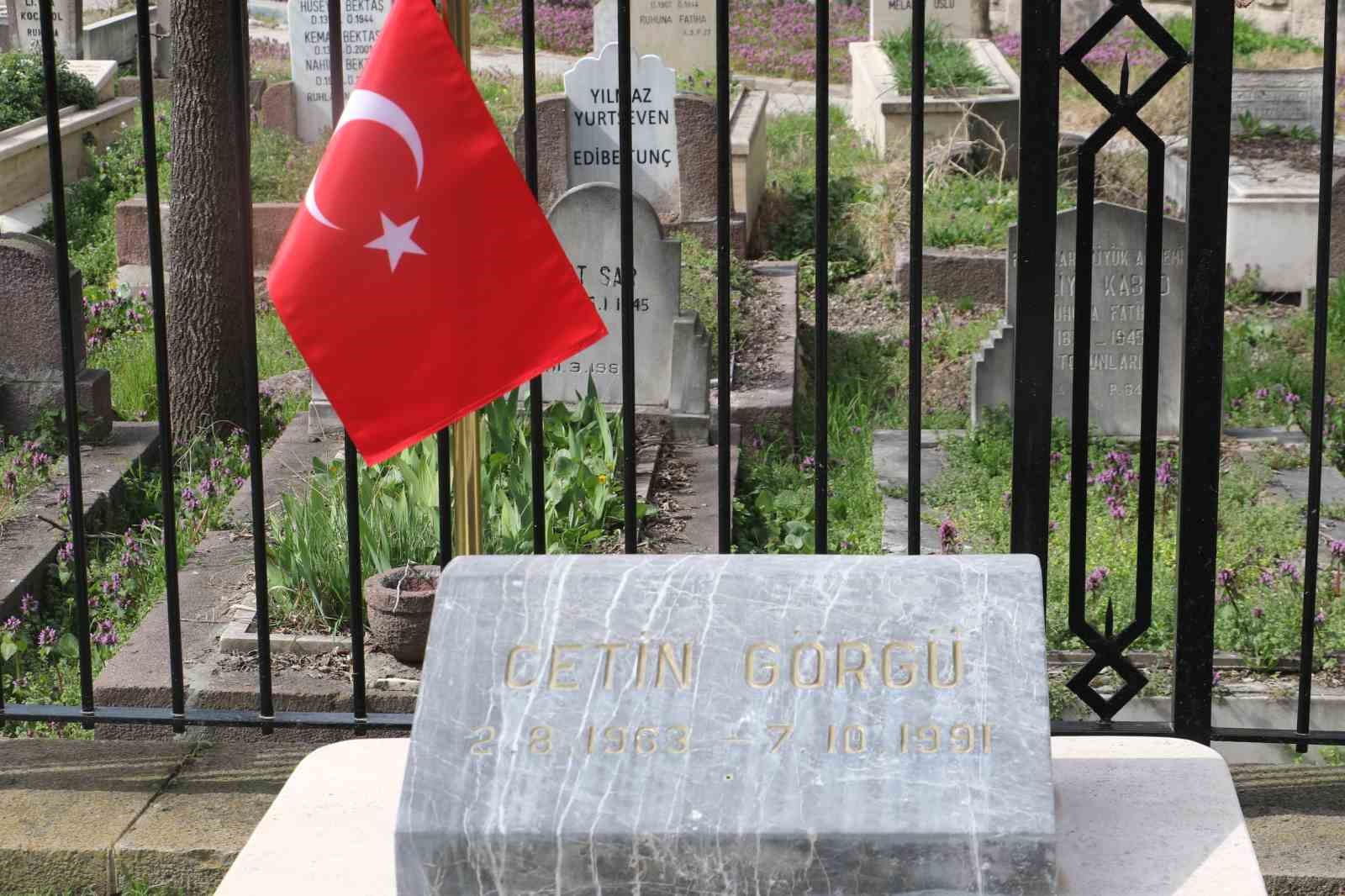 Dışişleri Bakan Yardımcısı Gümrükçü: "Çanakkale Zaferi, bir neslin belki de en parlak temsilcilerini yitirdiğimiz destansı bir mücadele ve direniştir"
