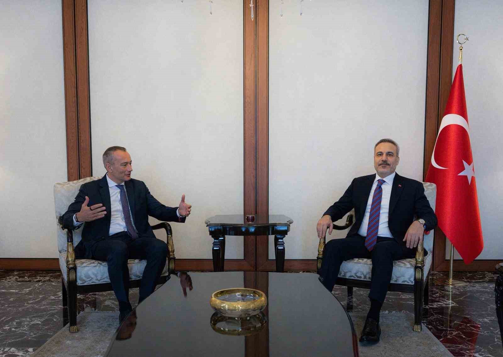 Dışişleri Bakanı Fidan, Gazze Yüksek Temsilcisi Mladenov ile bir araya geldi
