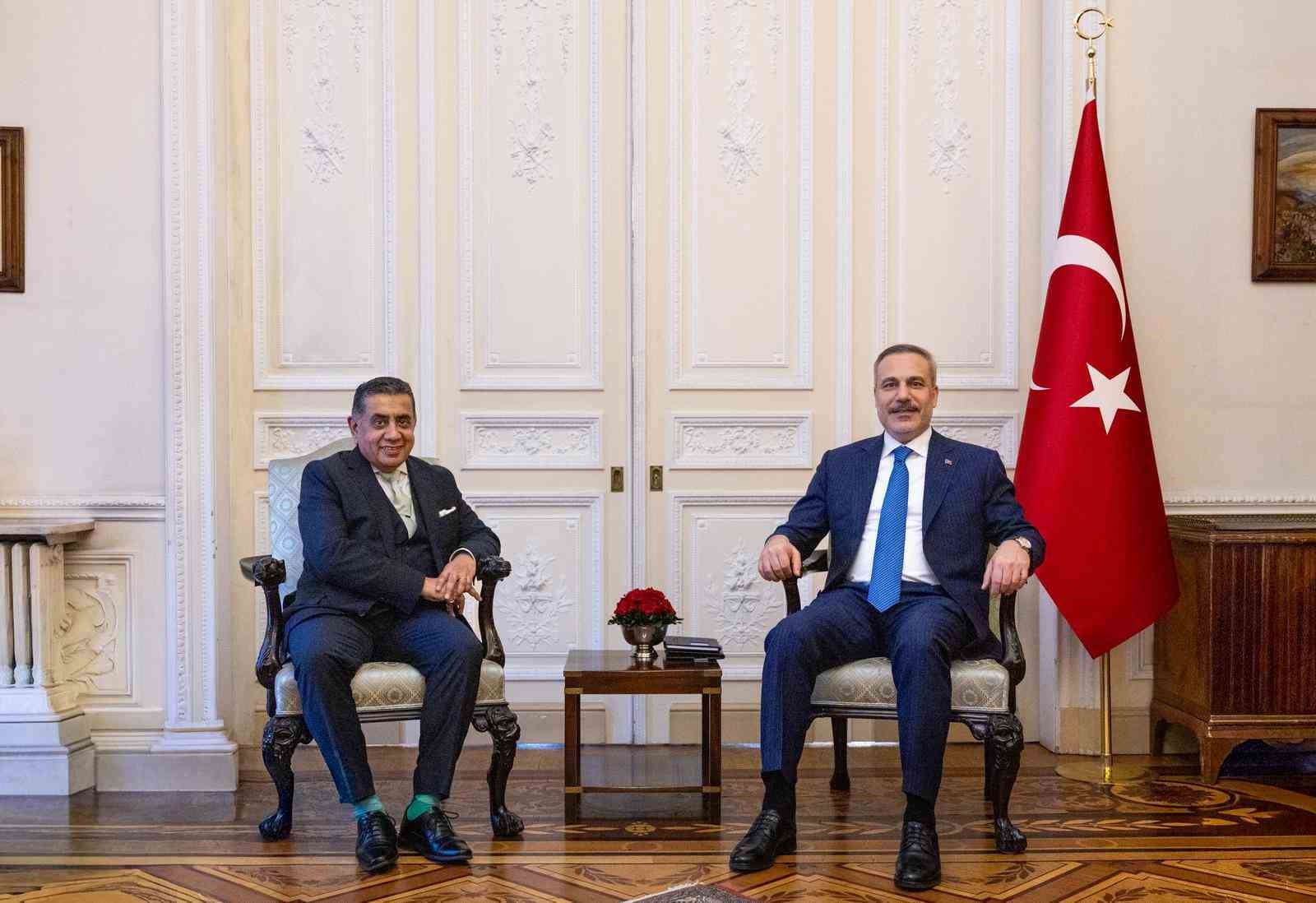 Dışişleri Bakanı Fidan, İngiliz parlamentosu üyeleriyle bir araya geldi

