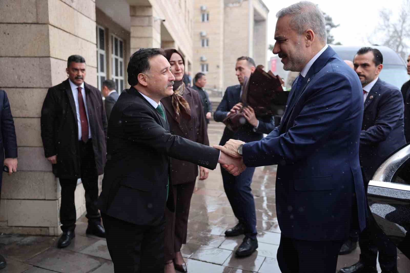 Dışişleri Bakanı Fidan Kayseri’de
