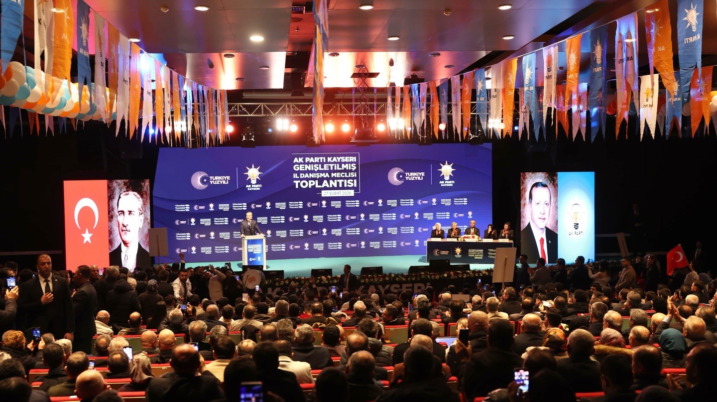 Dışişleri Bakanı Fidan: "Siyonistlerin sürdürdüğü soykırım bir noktada durduruldu"
Dışişleri Bakanı Fidan: "Siyonistlerin sürdürdüğü soykırım bir noktada durduruldu"