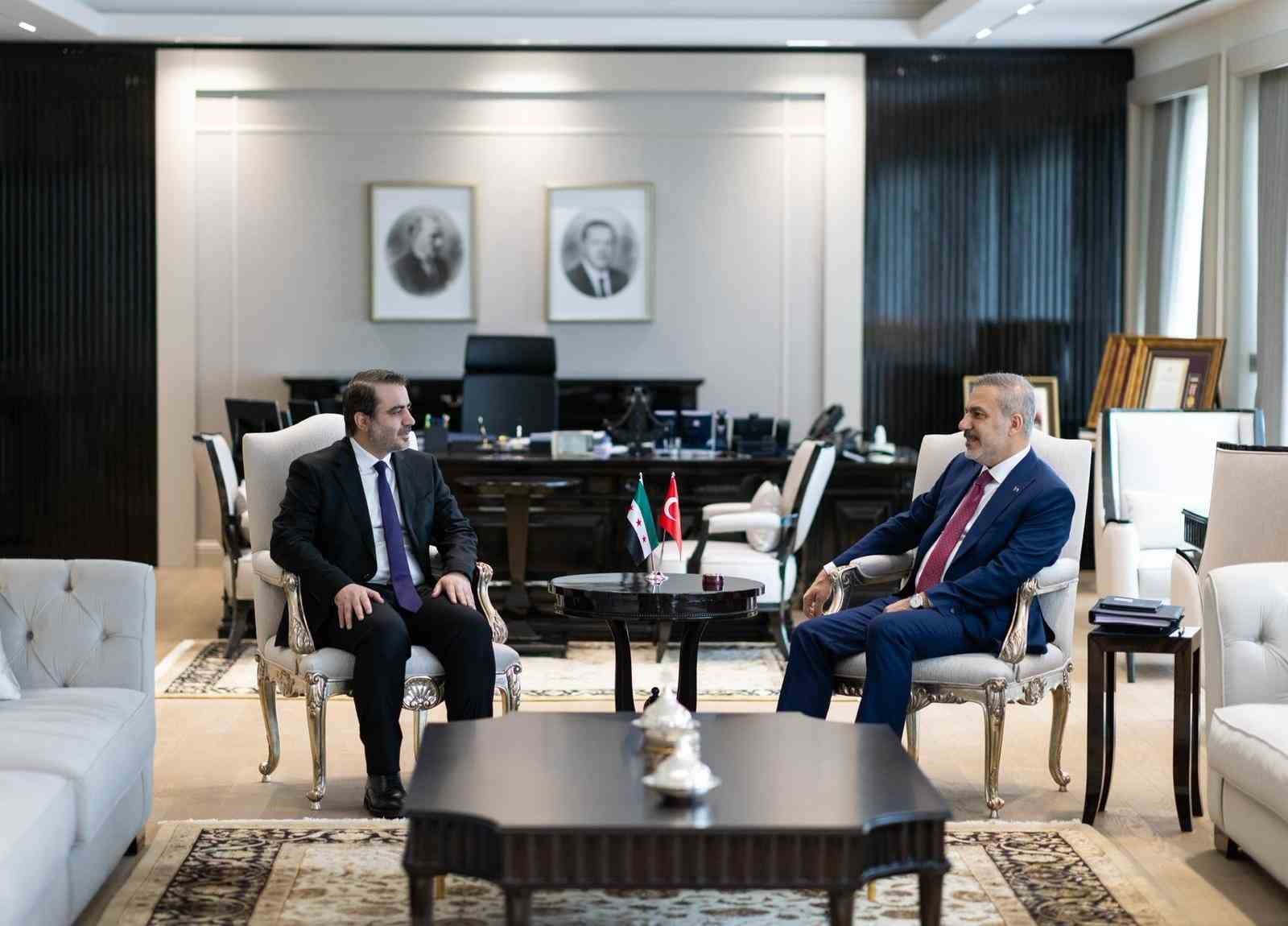 Dışişleri Bakanı Fidan, Suriyeli mevkidaşı ile bir araya geldi
