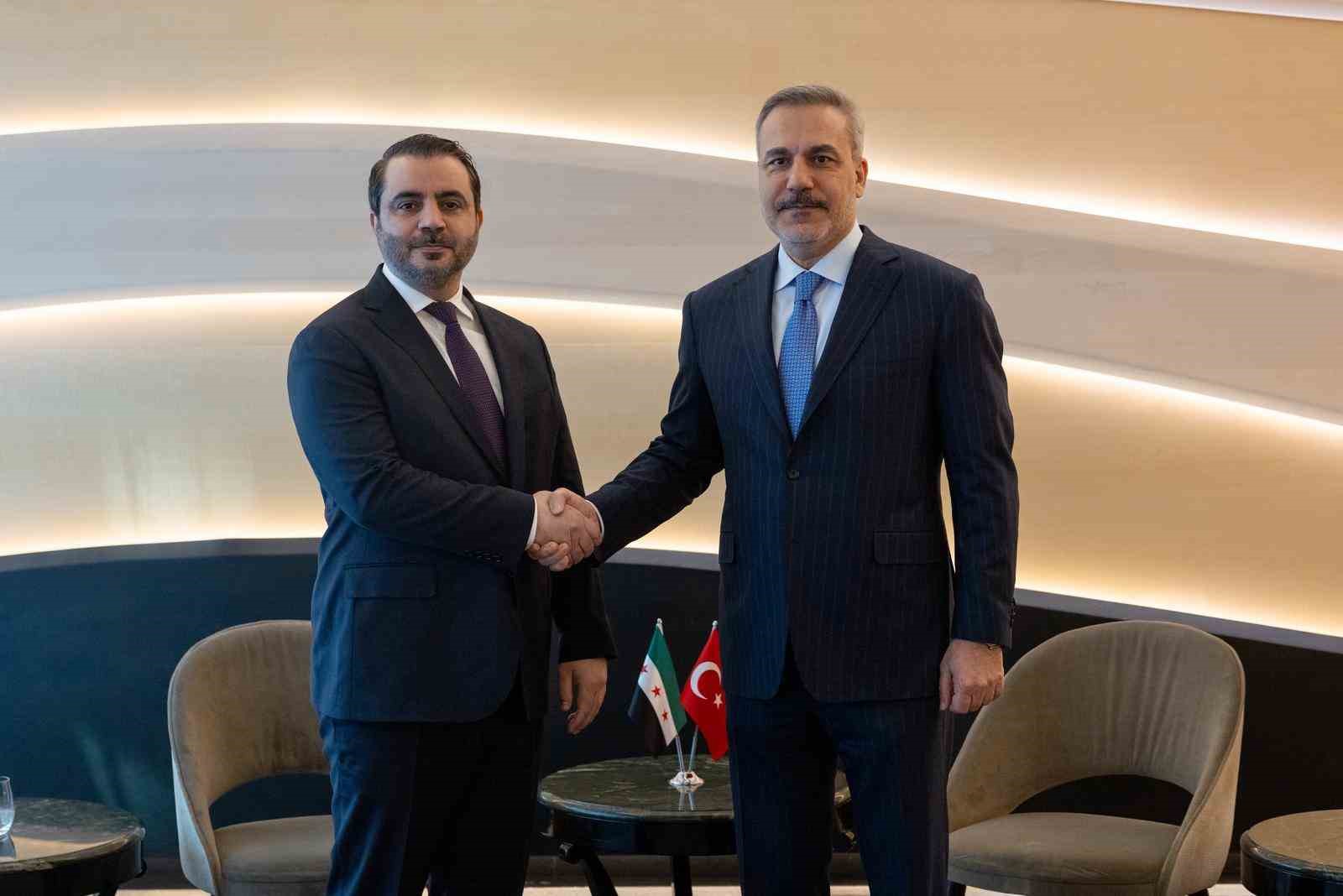 Dışişleri Bakanı Fidan, Suriyeli mevkidaşı Şeybani ile görüştü
