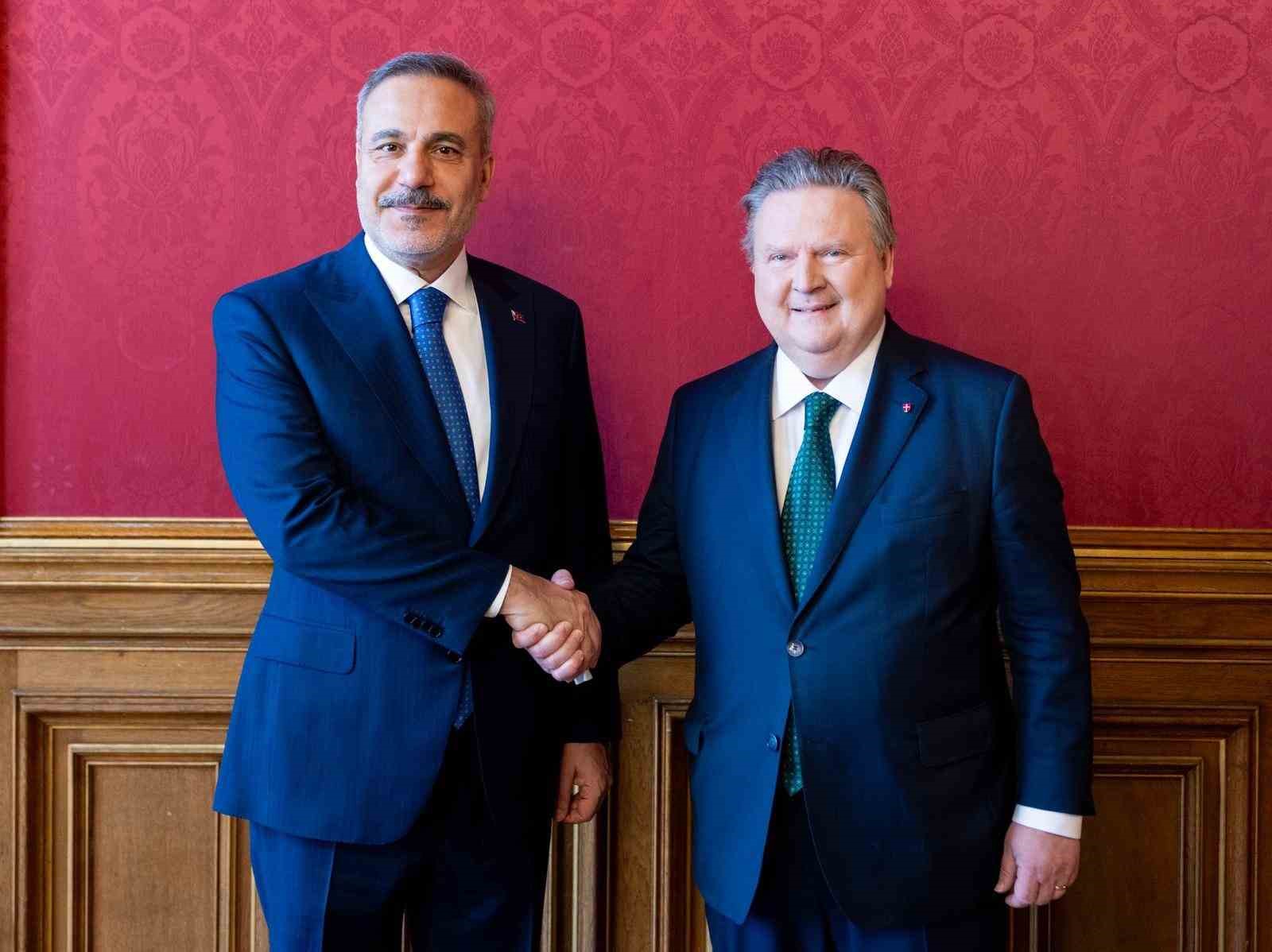 Dışişleri Bakanı Fidan, Viyana Eyalet Başbakanı Ludwig ile bir araya geldi
