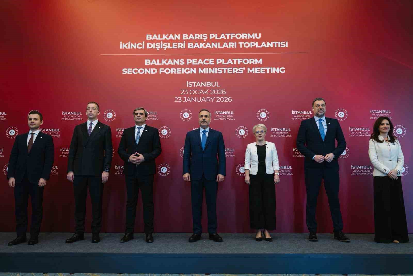 Dışişleri Bakanı Hakan Fidan’ın ev sahipliğinde, Balkan Barış Platformu’nun ikinci toplantısı gerçekleştirildi
Dışişleri Bakanı Hakan Fidan’ın ev sahipliğinde, Balkan Barış Platformu’nun ikinci toplantısı gerçekleştirildi