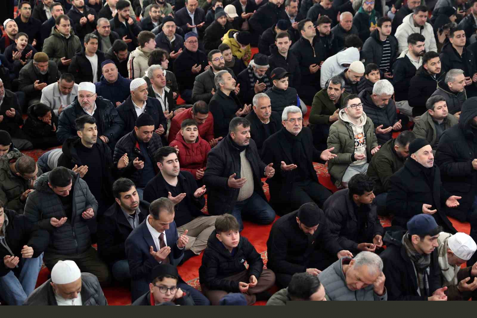 Diyanet İşleri Başkanı Arpaguş, Süleymaniye Camii’nde hutbe okudu
