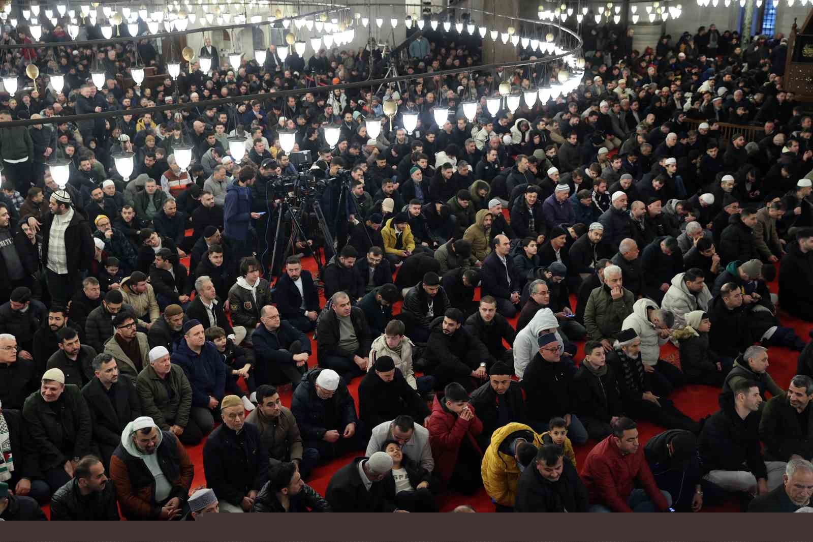 Diyanet İşleri Başkanı Arpaguş, Süleymaniye Camii’nde hutbe okudu
