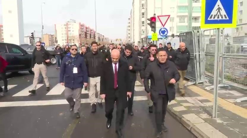 Diyarbakır Emniyet Müdürü Gökduman, Nevruz alanında incelemelerde bulundu
