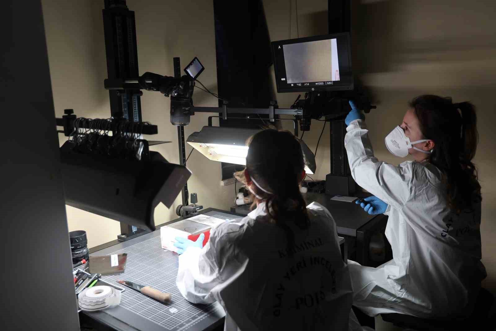 Diyarbakır Emniyeti’nin bu birimindeki kadınlar detaycılıklarıyla olayları aydınlatıyor
