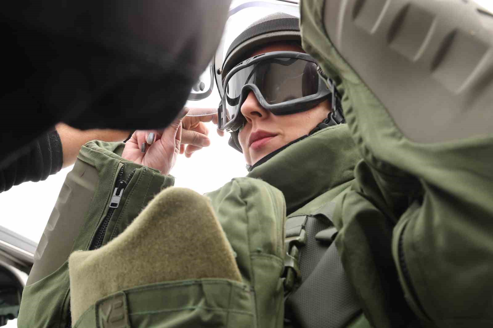 Diyarbakır Emniyeti’nin bu birimindeki kadınlar detaycılıklarıyla olayları aydınlatıyor
