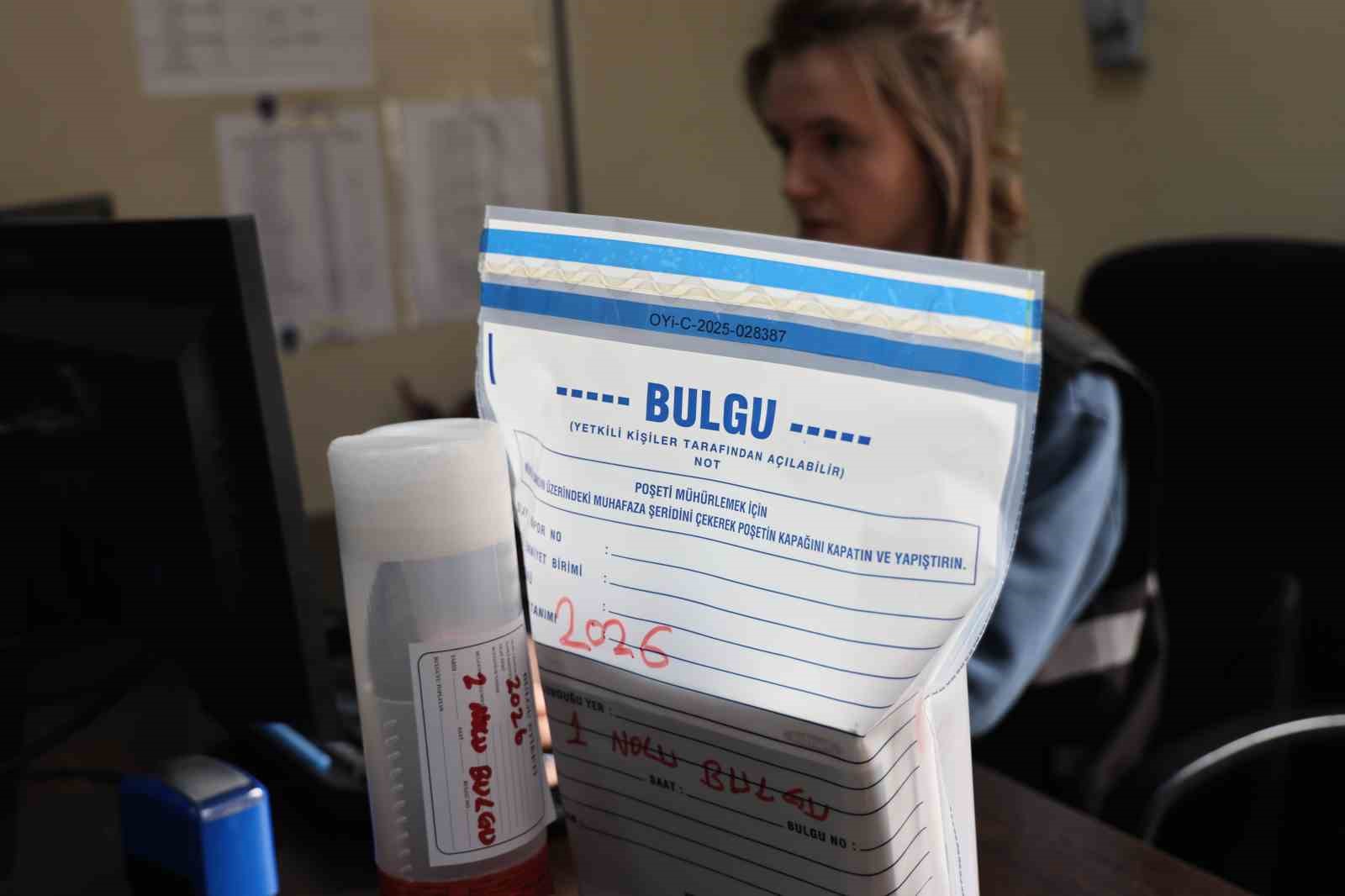 Diyarbakır Emniyeti’nin bu birimindeki kadınlar detaycılıklarıyla olayları aydınlatıyor
