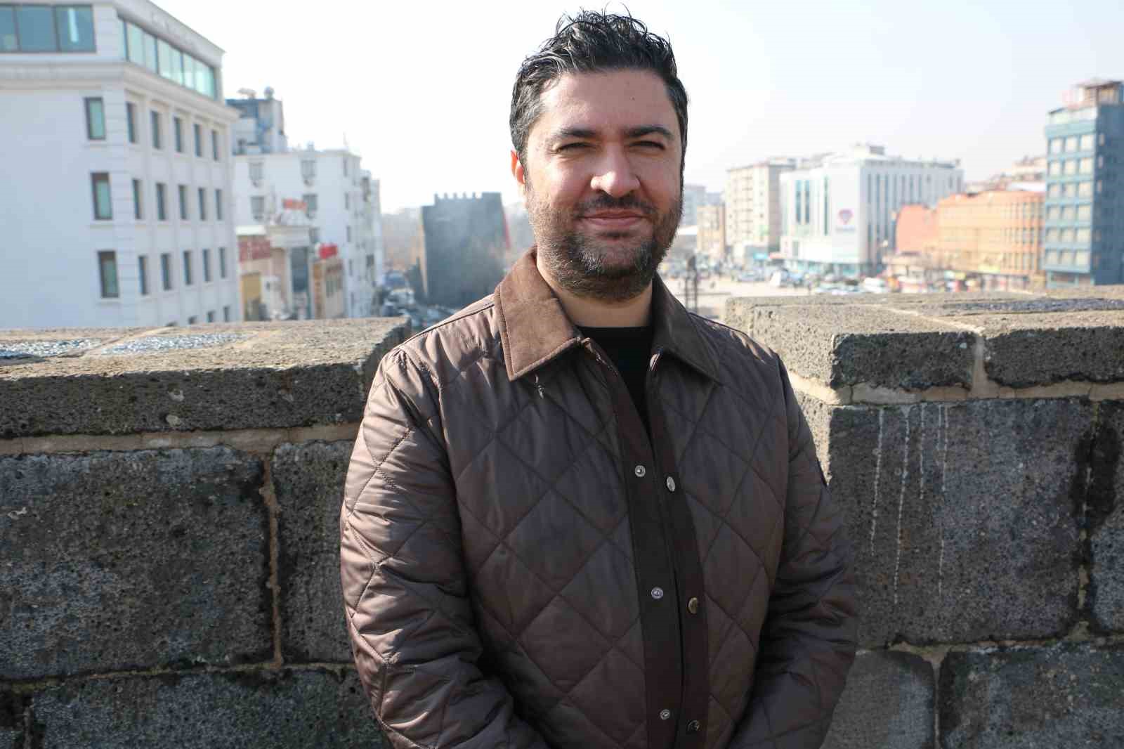 Diyarbakır surlarının 1932’de yıkılan bölümleri yapay zekayla yeniden canlandırıldı
