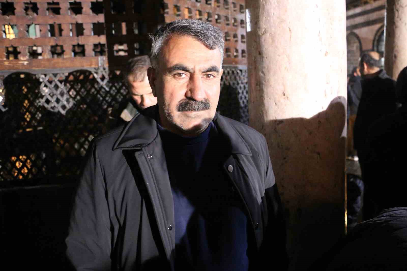 Diyarbakır Ulu Cami’de Kadir Gecesi idrak edildi
