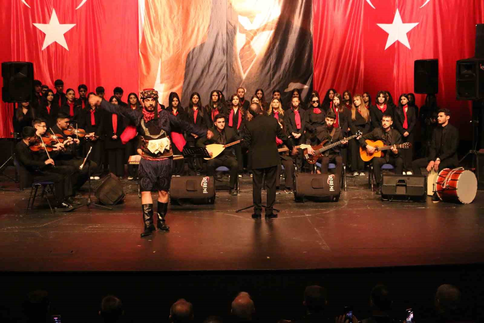 Diyarbakır’da 18 Mart Şehitleri Anma ve Çanakkale Deniz Zaferi programı düzenlendi
