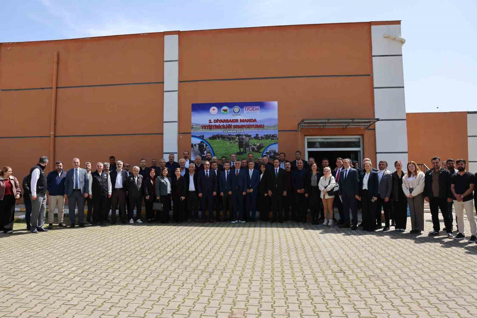 Diyarbakır’da 2. Manda Yetiştiriciliği Sempozyumu gerçekleştirildi
