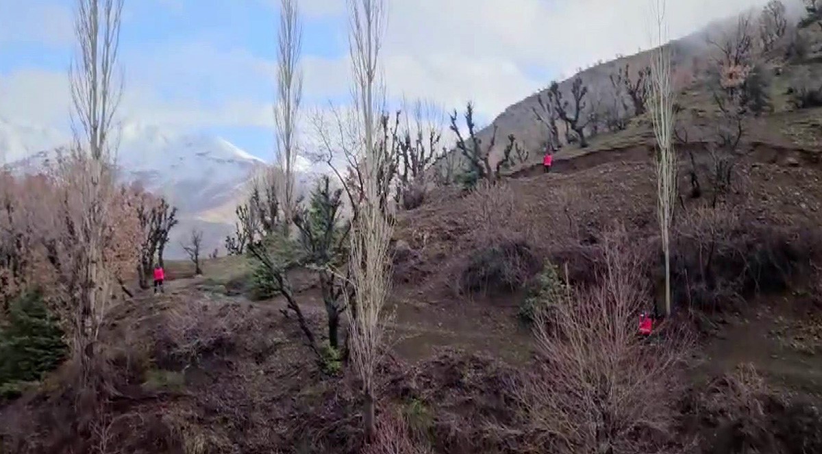Diyarbakır’da 8 gündür kayıp yaşlı adamı arama çalışmaları sürüyor
