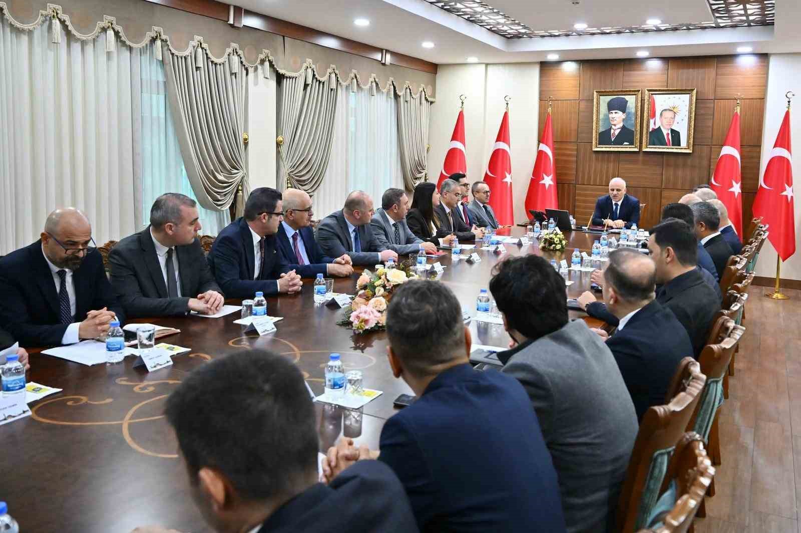 Diyarbakır’da bağımlılıkla mücadele toplantısında 2026 planlaması yapıldı
