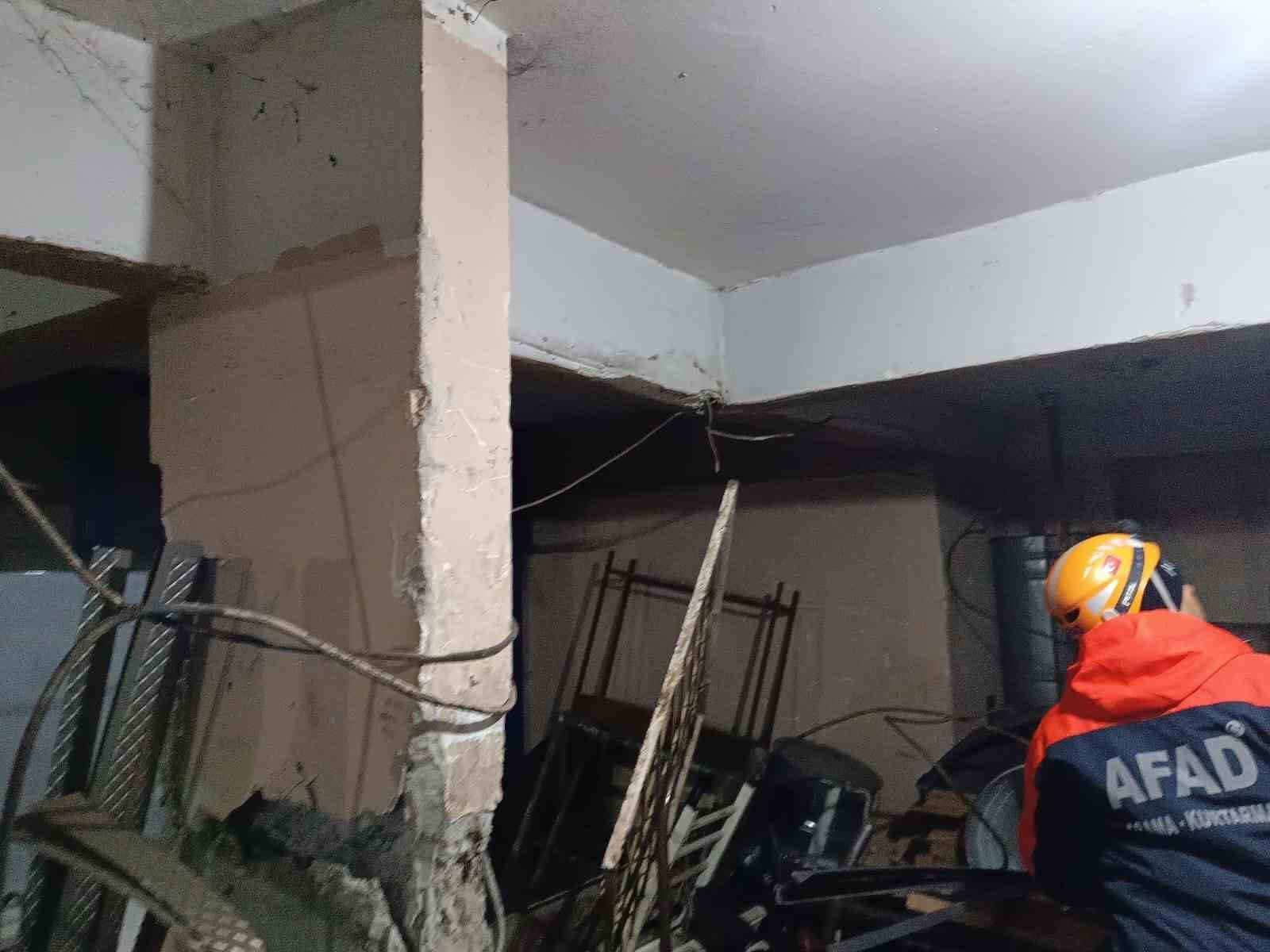 Diyarbakır’da binanın kolonu çatladı, 83 kişi tahliye edildi
