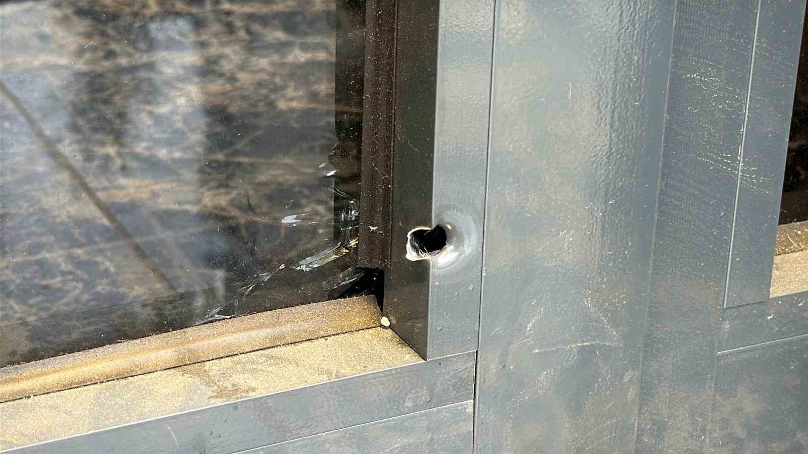 Diyarbakır’da bir günde 3 kuyumcu hedef alındı
Diyarbakır’da bir günde 3 kuyumcu hedef alındı