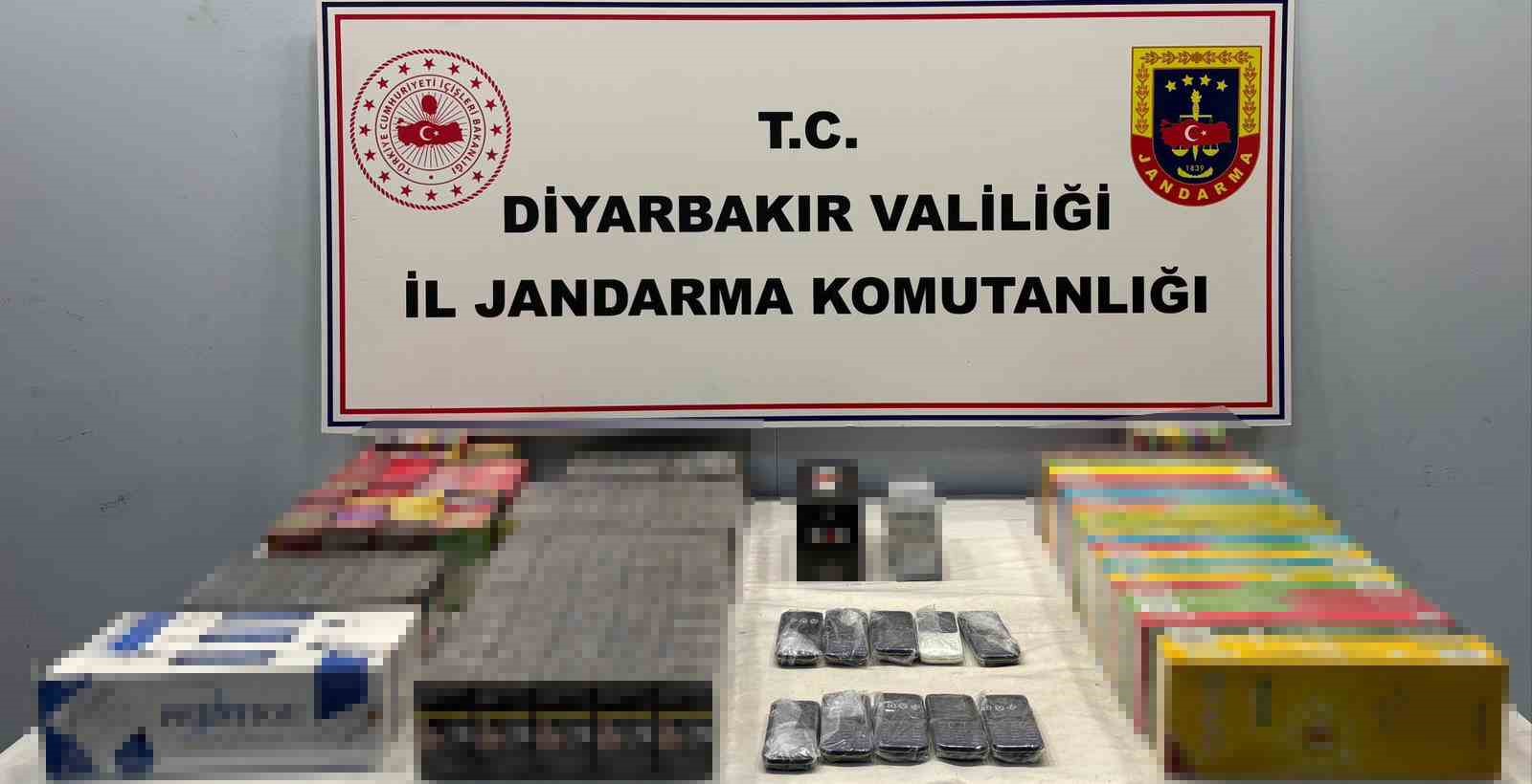 Diyarbakır’da çok sayıda gümrük kaçağı ürün geçirildi, 48 şüpheliye yasal işlem yapıldı
