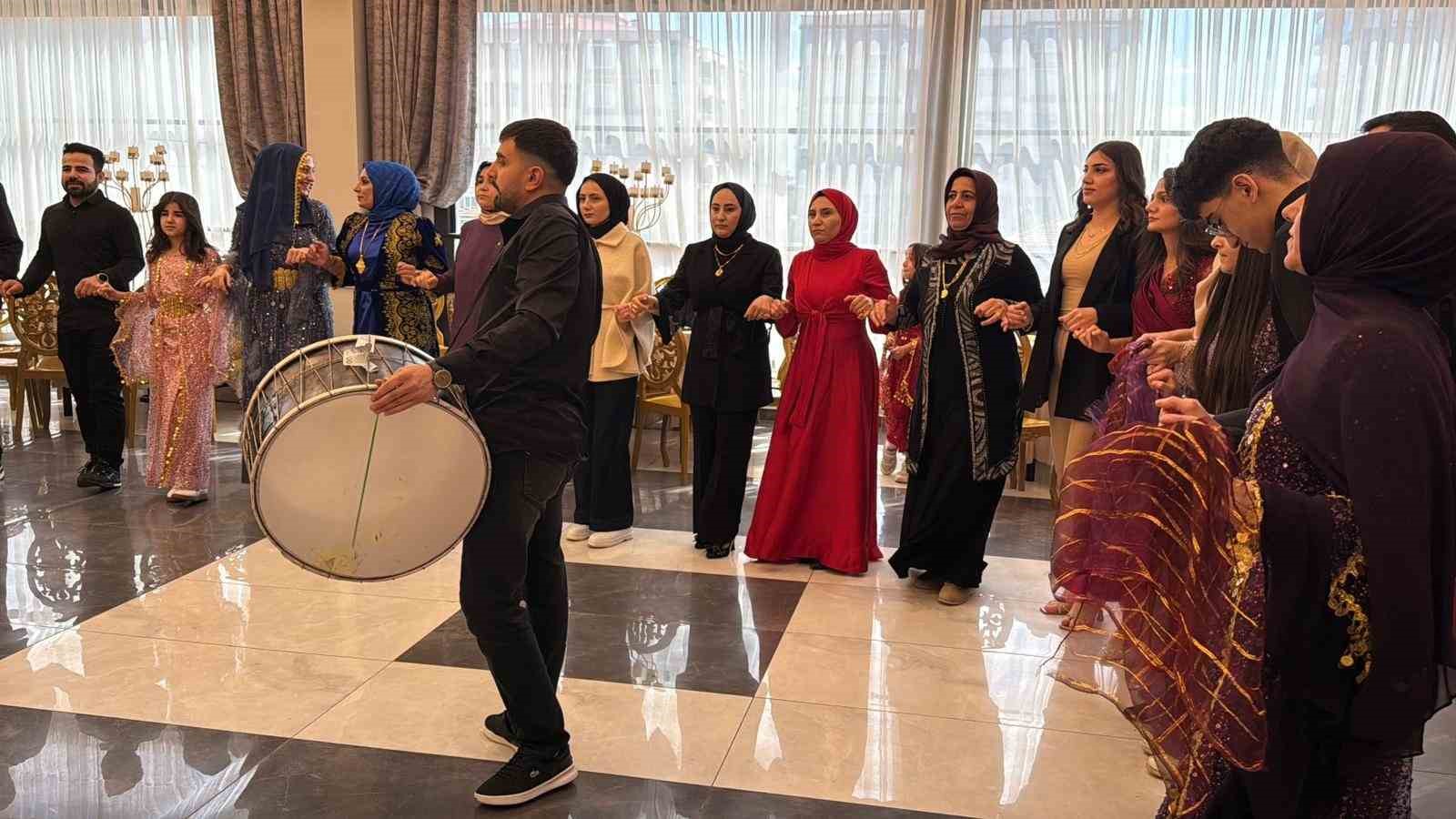 Diyarbakır’da düğün sezonu açıldı, salonlar doldu
