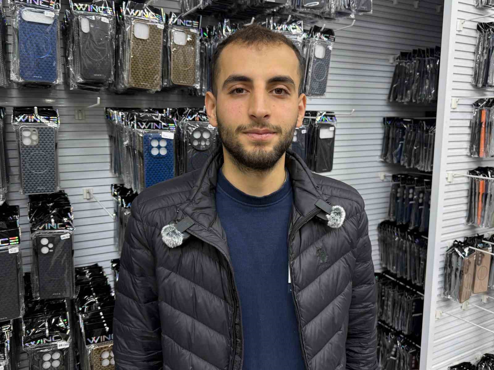 Diyarbakır’da esnaftan A Milli Futbol Takıma destek
