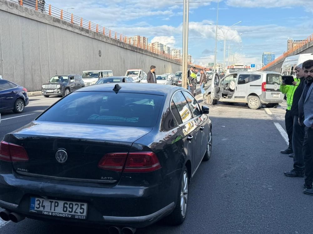 Diyarbakır’da geçen ay meydana gelen 270 kazada 472 kişi yaralandı
