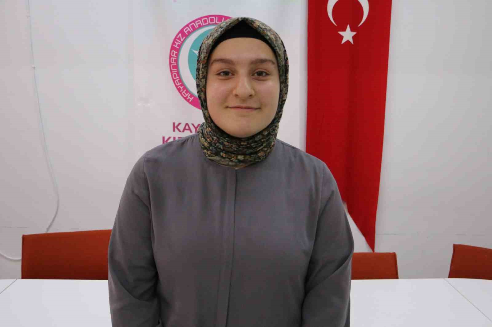 Diyarbakır’da Genç Nida Kur’an-ı Kerim’i Güzel Okuma Yarışması yapılıyor
