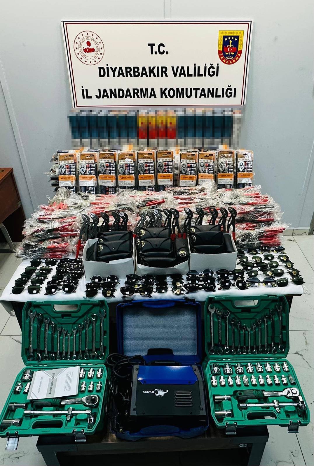Diyarbakır’da kaçakçılık olaylarında 31 şüpheli hakkında işlem yapıldı
