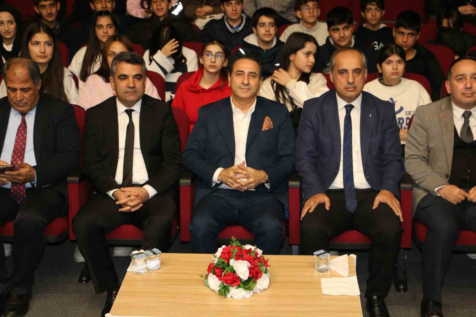 Diyarbakır’da mesleki ve teknik eğitimde girişimcilik semineri
