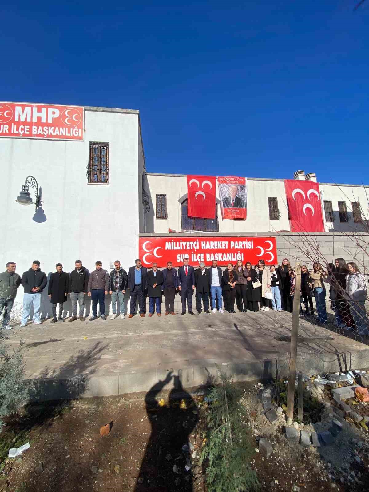 Diyarbakır’da MHP’den ‘Terörsüz Türkiye’ye destek toplantısı

