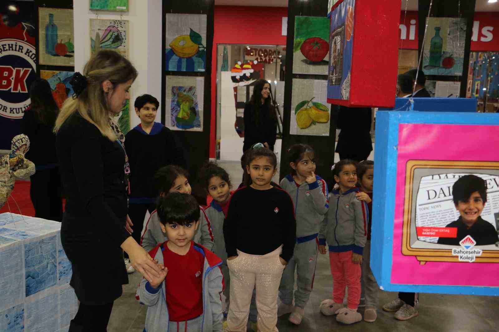 Diyarbakır’da öğrencilerden anlamlı sergi
