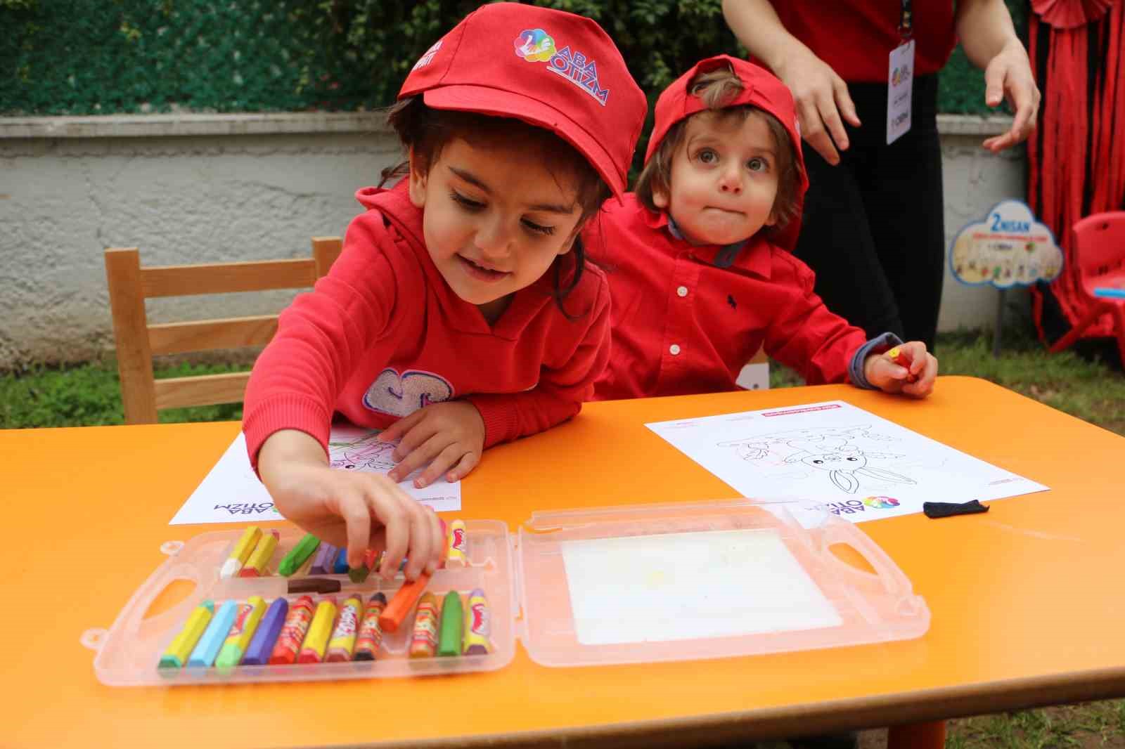 Diyarbakır’da otizm farkındalığı için renkli etkinlik
