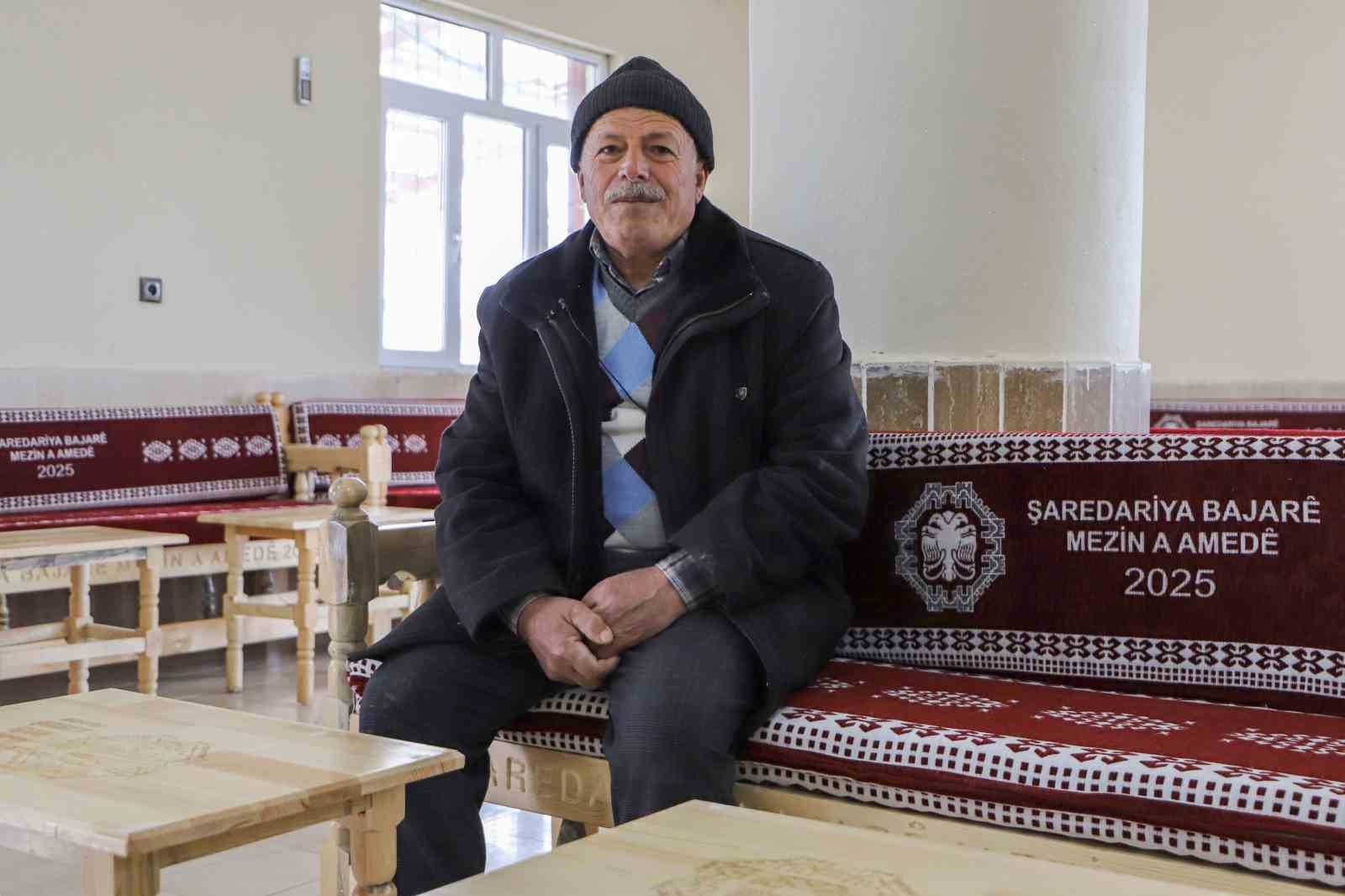 Diyarbakır’da taziye evlerine 732 sedir ve bin 464 sehpa ücretsiz dağıtıldı
